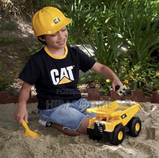 Cat Construction Toys, Dump Truck Set, Hard Hat Sand Tools · Photo 1