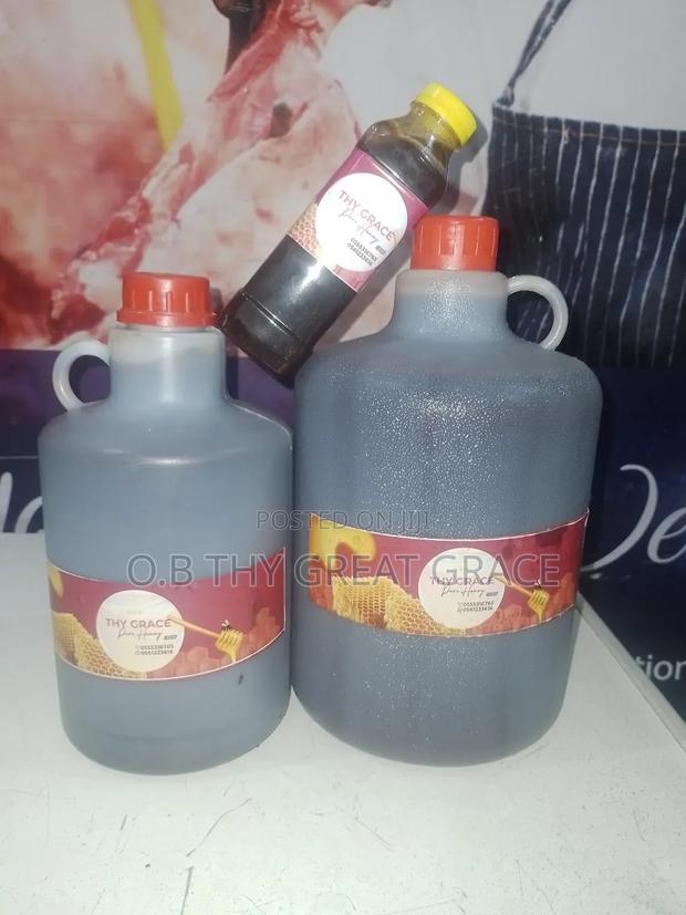 100% Organic Honey in Tema · Photo 1