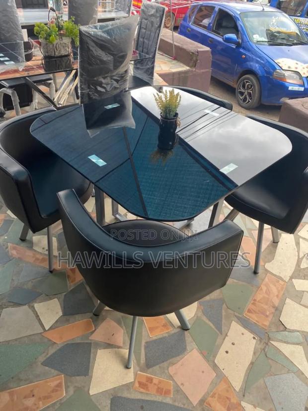 Beautiful Dining Hall Set · Photo 1