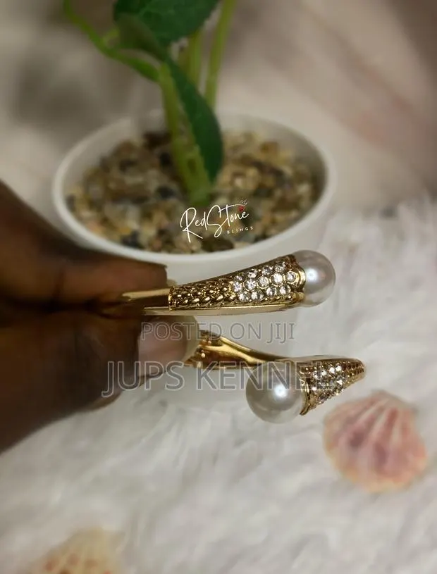 Bracelet (God/Silver) · Photo 1