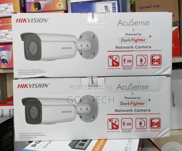 Hikvision Acusense Ip Camera 4mp Strobe Light and Audio · Photo 1