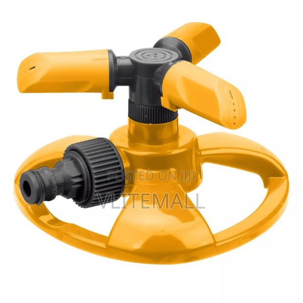 Ngco 3 Arm Plastic Rotatory Sprinkler - Hps23602 · Photo 1