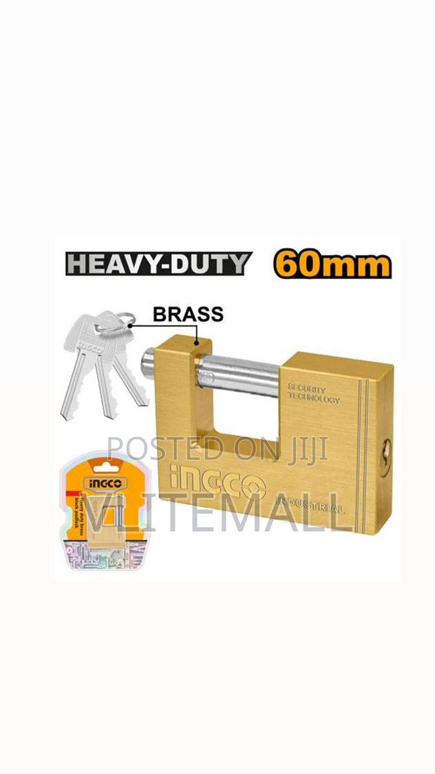 Heavy Duty Brass Block Padlock 60mm · Photo 2
