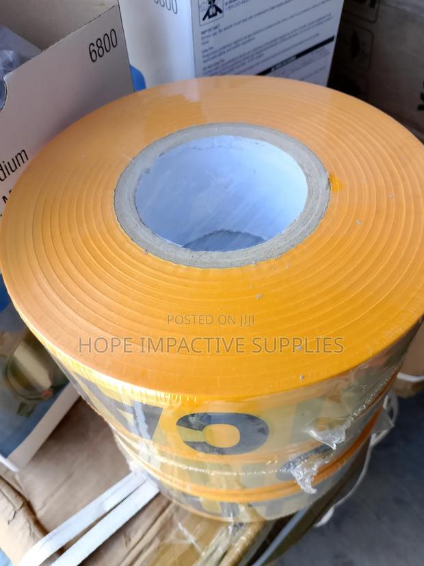 Caution Tape Yellow And Black - (500m) · Photo 2