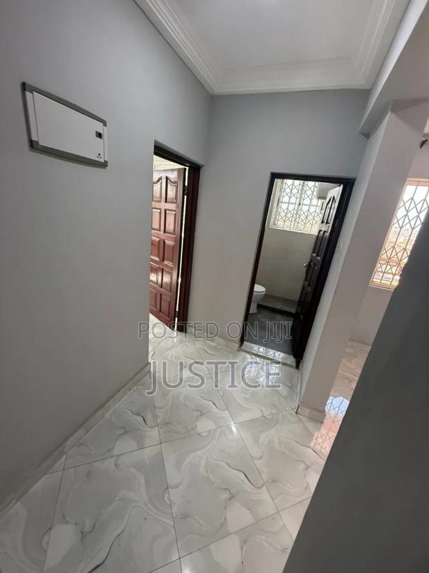 2bdrm Apartment in Ashaley Botwe, Nmai-Dzorn for rent · Photo 2