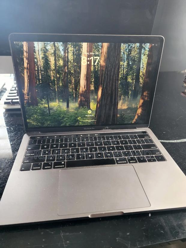 Laptop Apple MacBook Pro 2018 16GB Intel Core I7 SSD 512GB · Photo 1