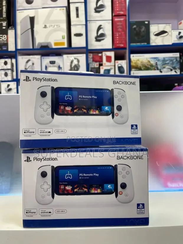 Backbone One Mobile Gaming Controller For iPhone Playstation · Photo 1