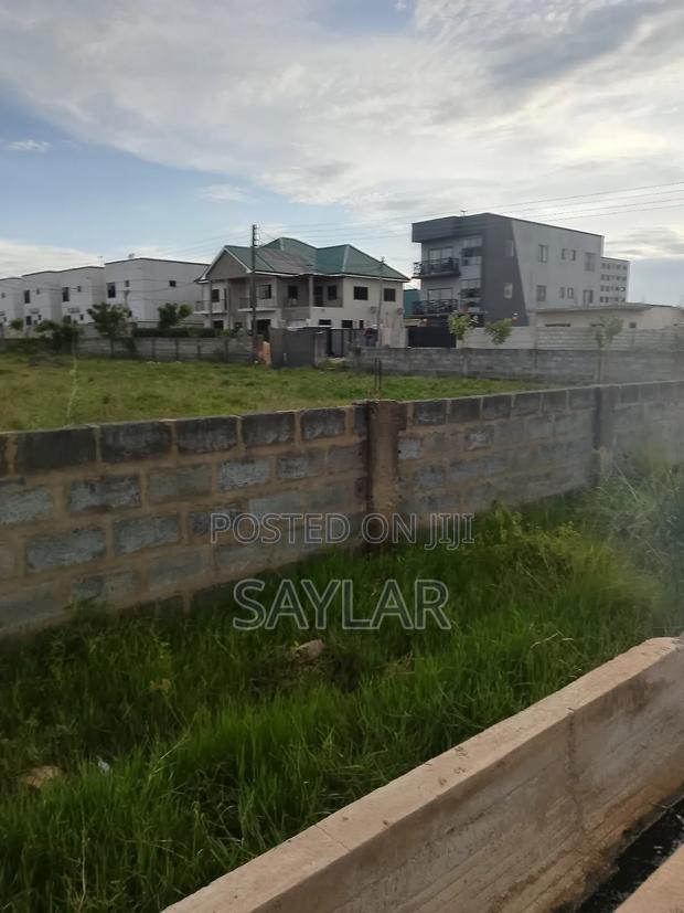 Fully Fenced 1 Plot for Sale, Klagon Close to Breaking Yoke · Photo 6