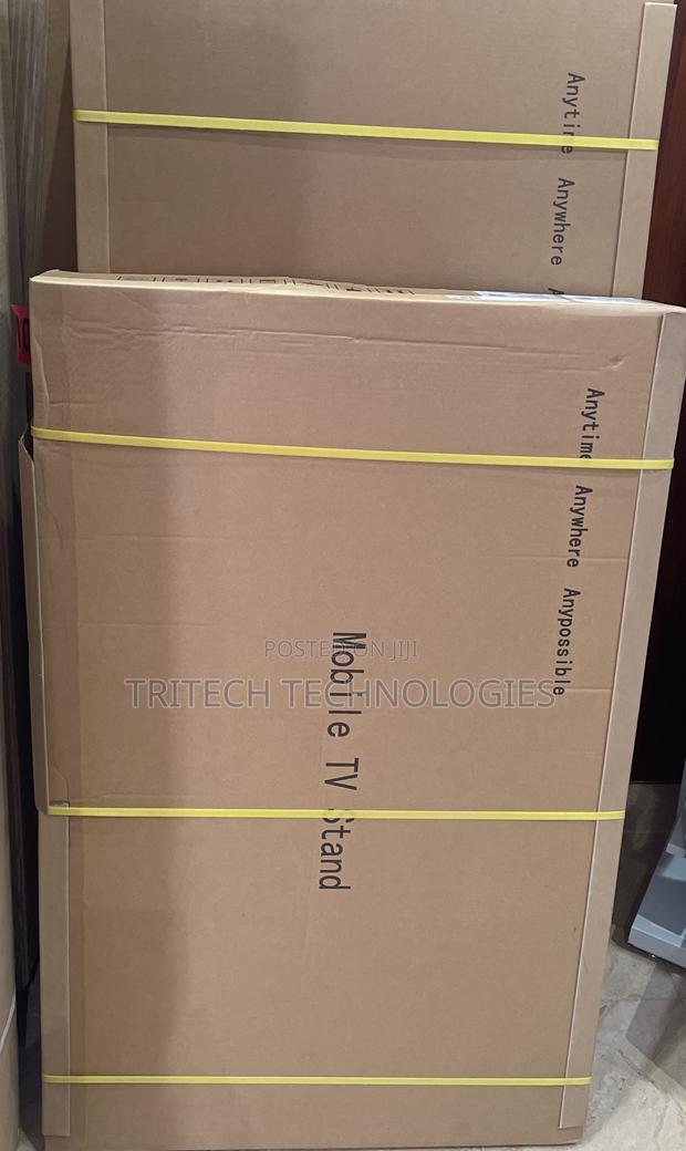 Dahua Smart Interactive Whiteboard Mobile Stand 65” and 75” · Photo 2