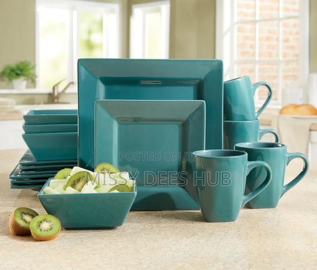 16pcs Square Dinner Set · Photo 7