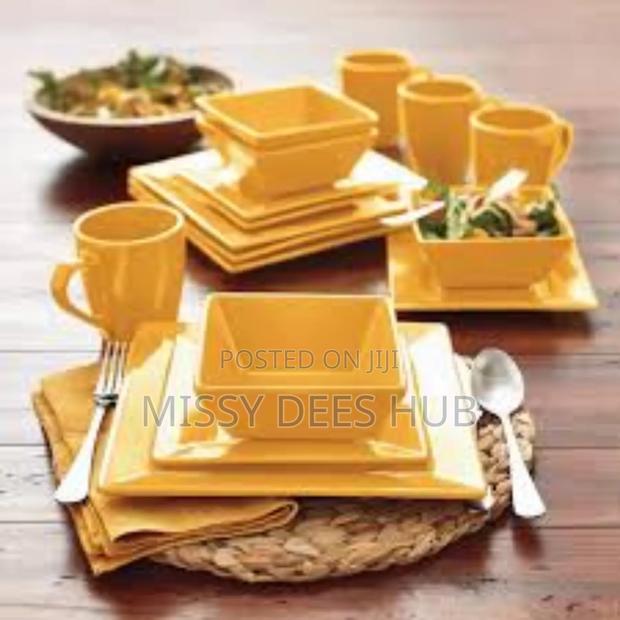 16pcs Square Dinner Set · Photo 8