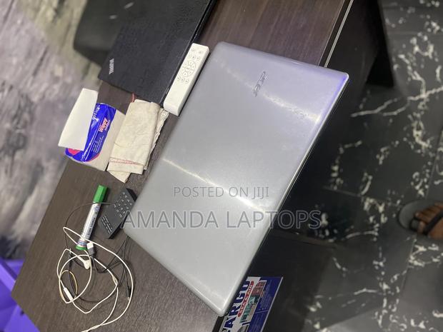 New Laptop Acer AS5755 8GB Intel Core I5 HDD 500GB · Photo 2