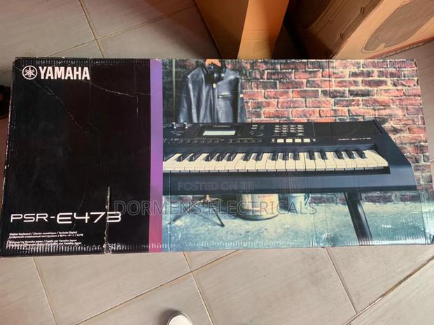 Yamaha Psr473 · Photo 2