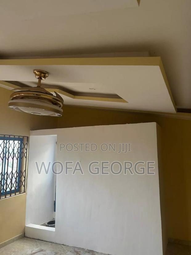 7bdrm House in Goil Link, Abokobi for sale · Photo 6