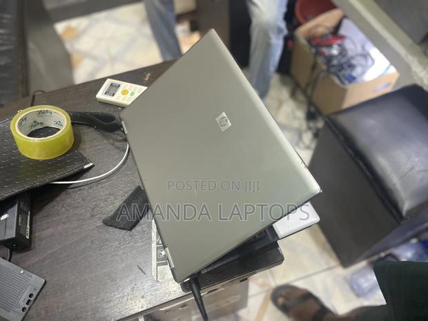 New Laptop HP Compaq 2510p 4GB Intel Core 2 Duo HDD 250GB · Photo 3