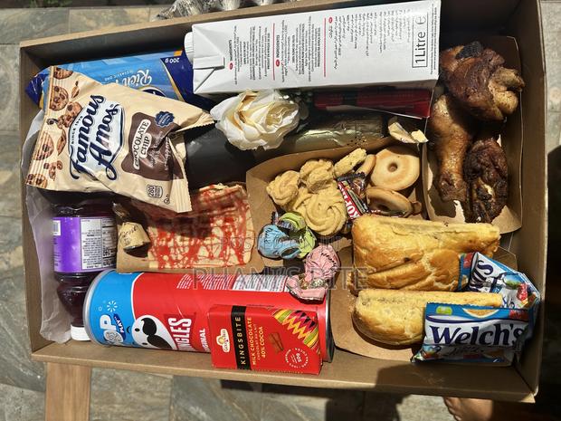 Food Tray and Drinks · Photo 1
