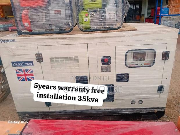 Zenith Port Perkins 35kva Perkins Diesel Generator 35kva · Photo 1