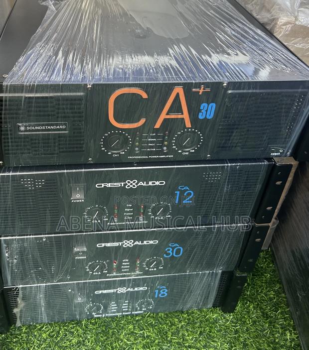 Crest Audio Ca30+ Bass Amplifier · Photo 1