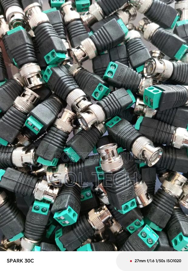 BNC Video Balun or Video Connector for CCTV · Photo 2