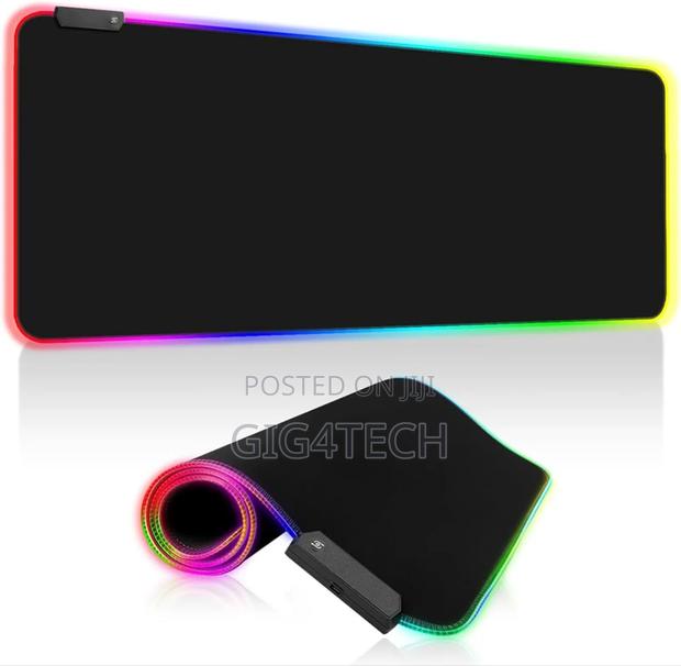 RGB Mouse Pad With Braided Cable, Large · Photo 1