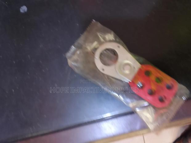 Safety Scissors Lock. · Photo 3