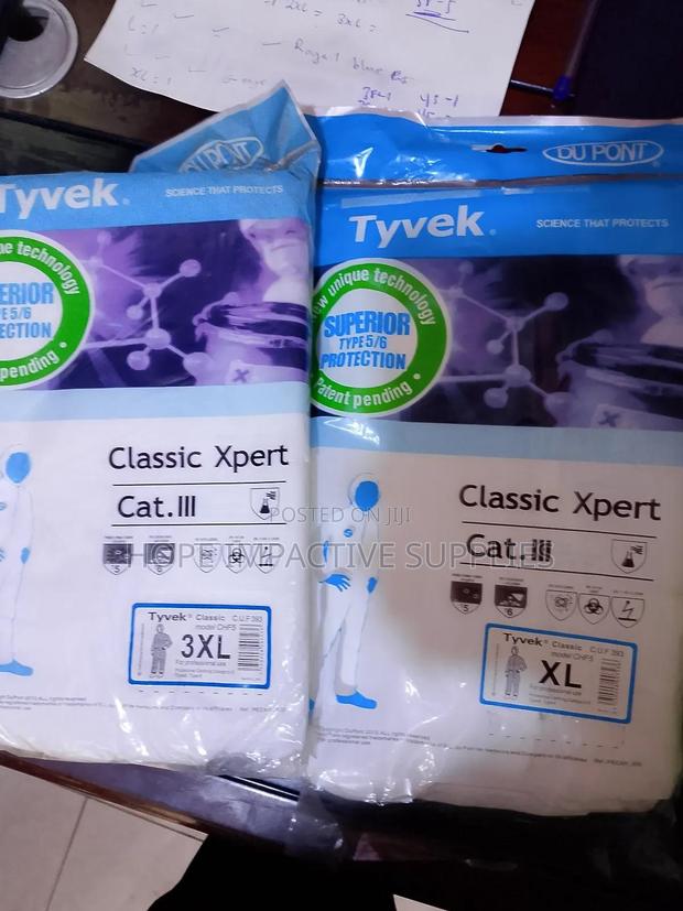 Dupont* Tyvek Disposable Overall. · Photo 2