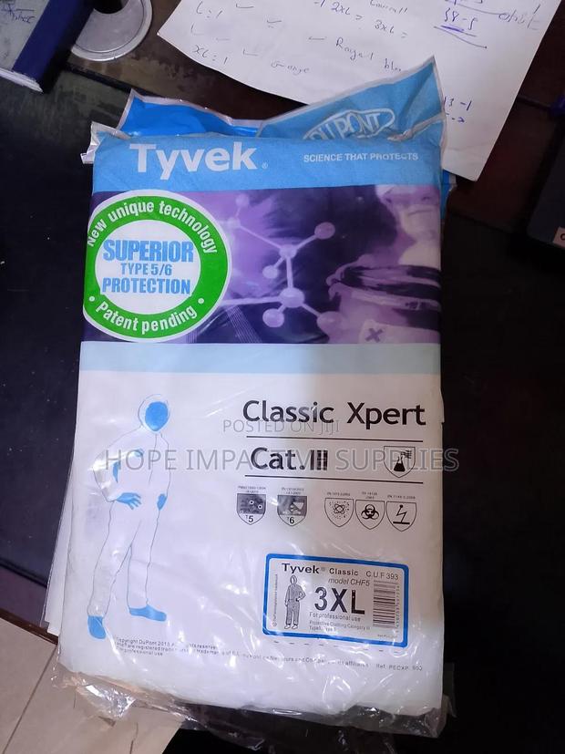 Dupont* Tyvek Disposable Overall. · Photo 5