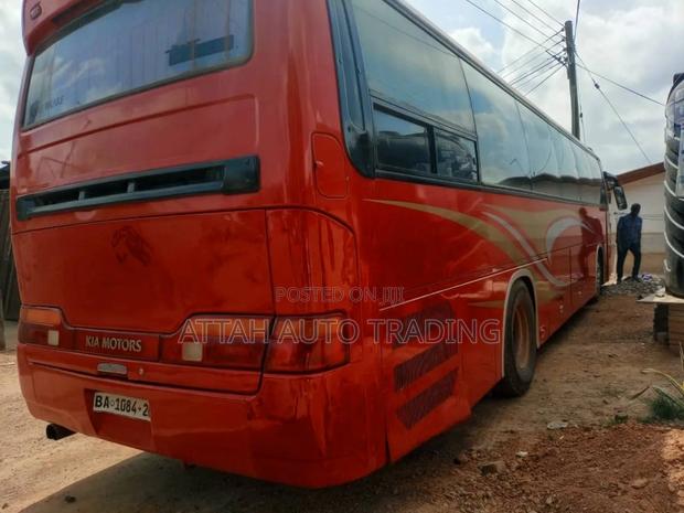 Kia Granbird 2010 Red · Photo 8