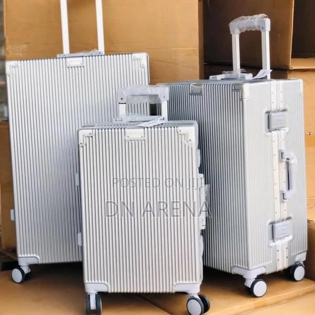Anti - Crack Trolley Suitcase Traveling Luggage Bag · Photo 6