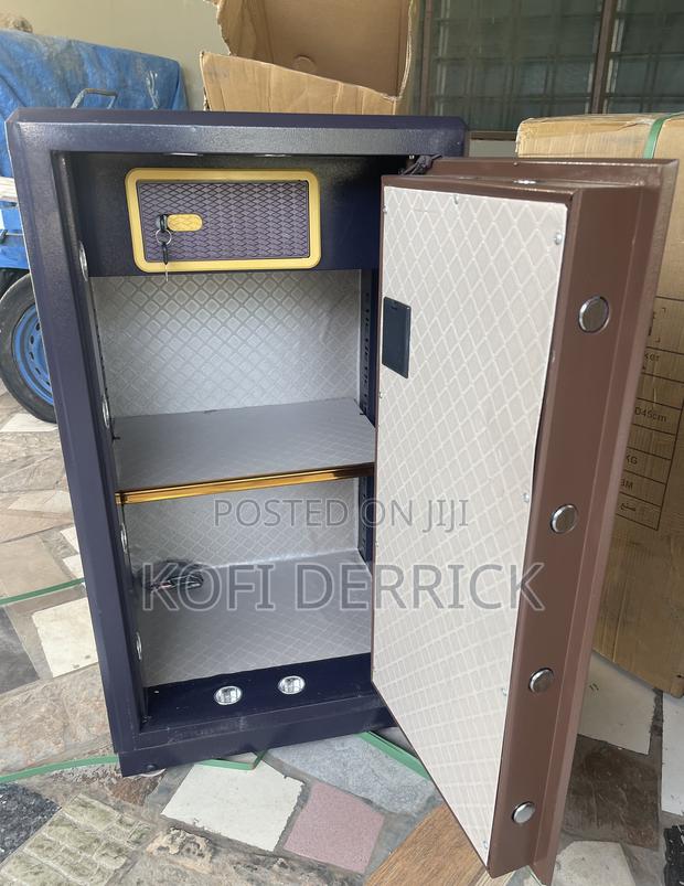 Safe Box / Fireproof Safe Box · Photo 3