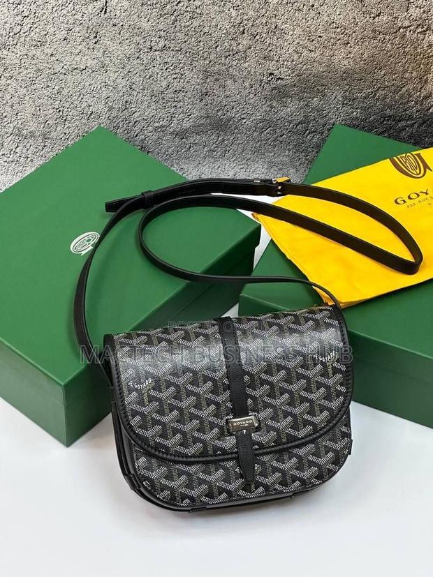 Cross Body Bag · Photo 2