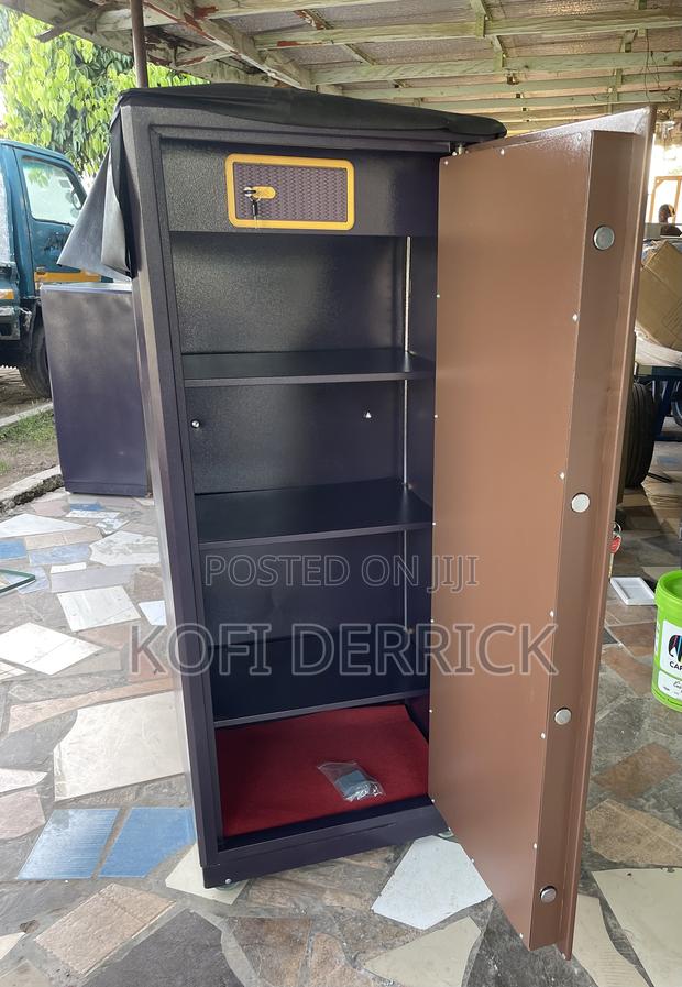Fireproof Safe (H1580mm) 210kg · Photo 3