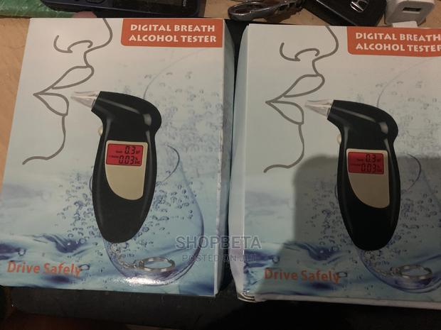 Digital Alcohol Tester · Photo 3