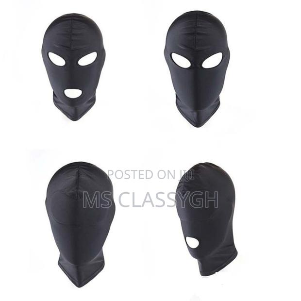 Mask Breathable Mask Exposed Eyes and Leaking Mouth · Photo 2
