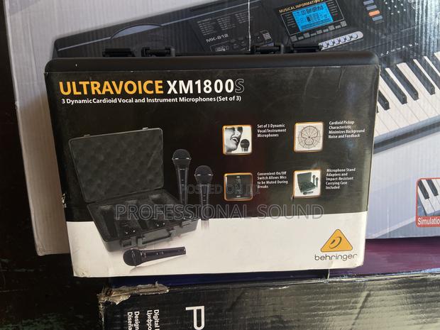 Behringer Cord Microphone · Photo 3