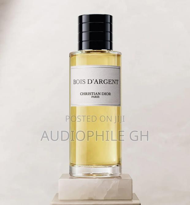 Christian Dior Bois d'Argent Eau De Parfum · Photo 3