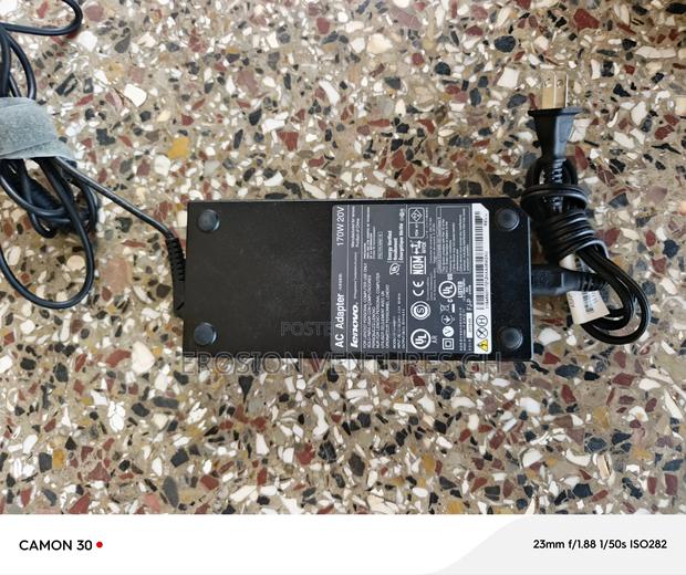 Lenovo 170w Usb Charger · Photo 2