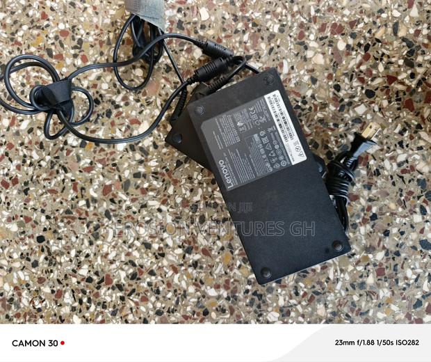 Lenovo 170w Usb Charger · Photo 3