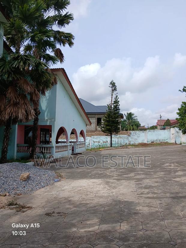 6bdrm Mansion in Walako Estate, Dome for sale · Photo 2
