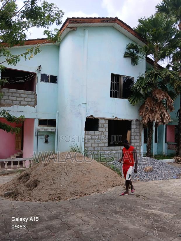6bdrm Mansion in Walako Estate, Dome for sale · Photo 1