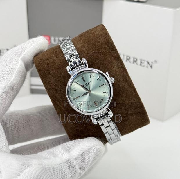 Curren Women’S Date Function Bracelet Watch · Photo 2