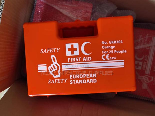 First Aid Kit for 25 People. · Photo 2
