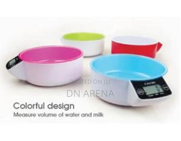 Electric Digital Kitchen Scale · Photo 3
