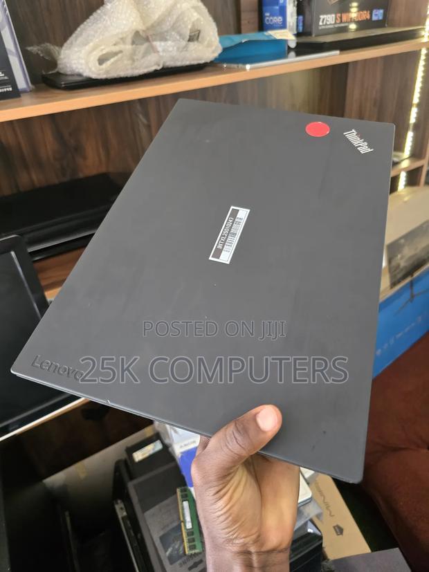 Laptop Lenovo ThinkPad T580 16GB Intel Core i7 SSD 512GB · Photo 2