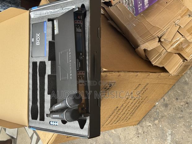 SKM-9000 2in1 Sennheiser Wireless Microphone · Photo 4