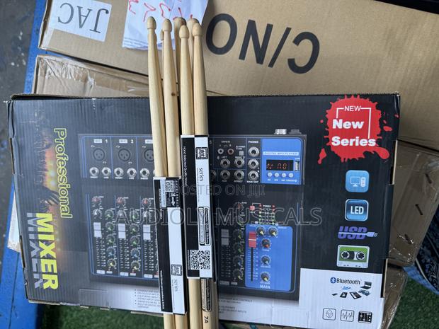 Hard Selected Drum Sticks · Photo 2