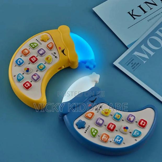 Electronic Musical Cell Phone · Photo 2