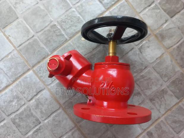 Flanged Landing Valve (Oblique) Bss336 · Photo 1
