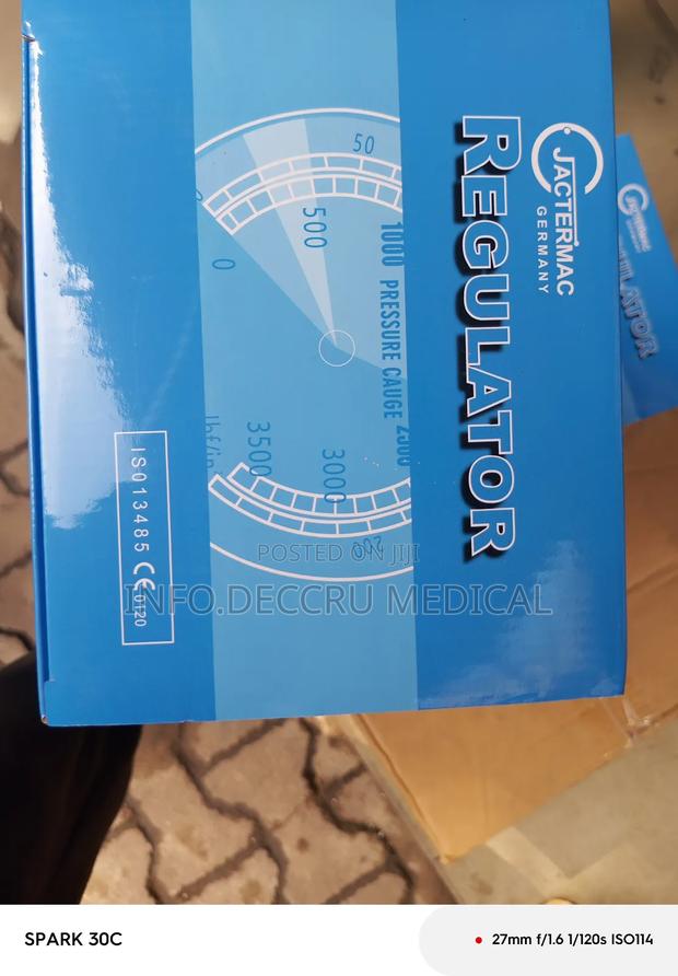 Oxygen Flowmeter · Photo 1