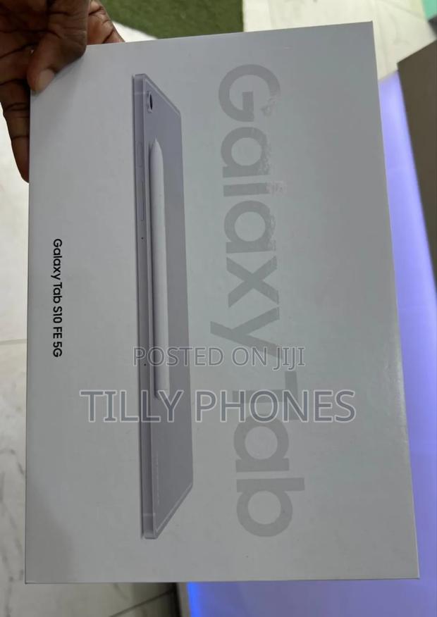 New Samsung Galaxy Tab S10 FE 256 GB Silver · Photo 2